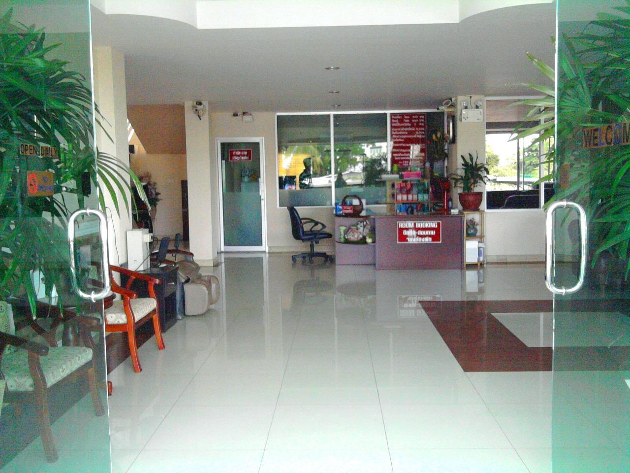 ראיונג Banchang Apartment And Hotel מראה חיצוני תמונה