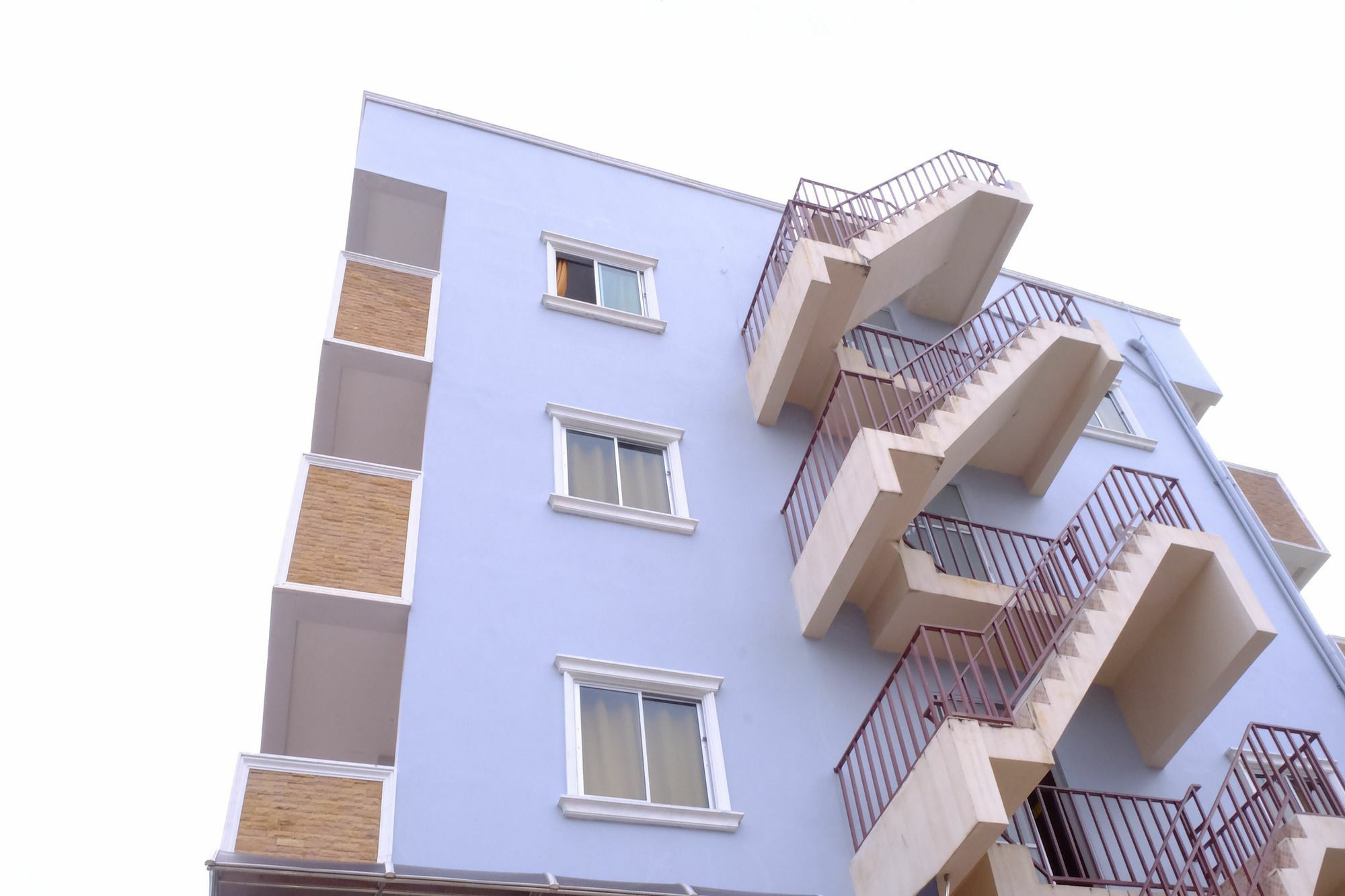 ראיונג Banchang Apartment And Hotel מראה חיצוני תמונה